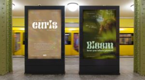 Brand Poster Design in Gold-Optik für die The Art of Curls Academy – Friseur Branding im öffentlichen Raum